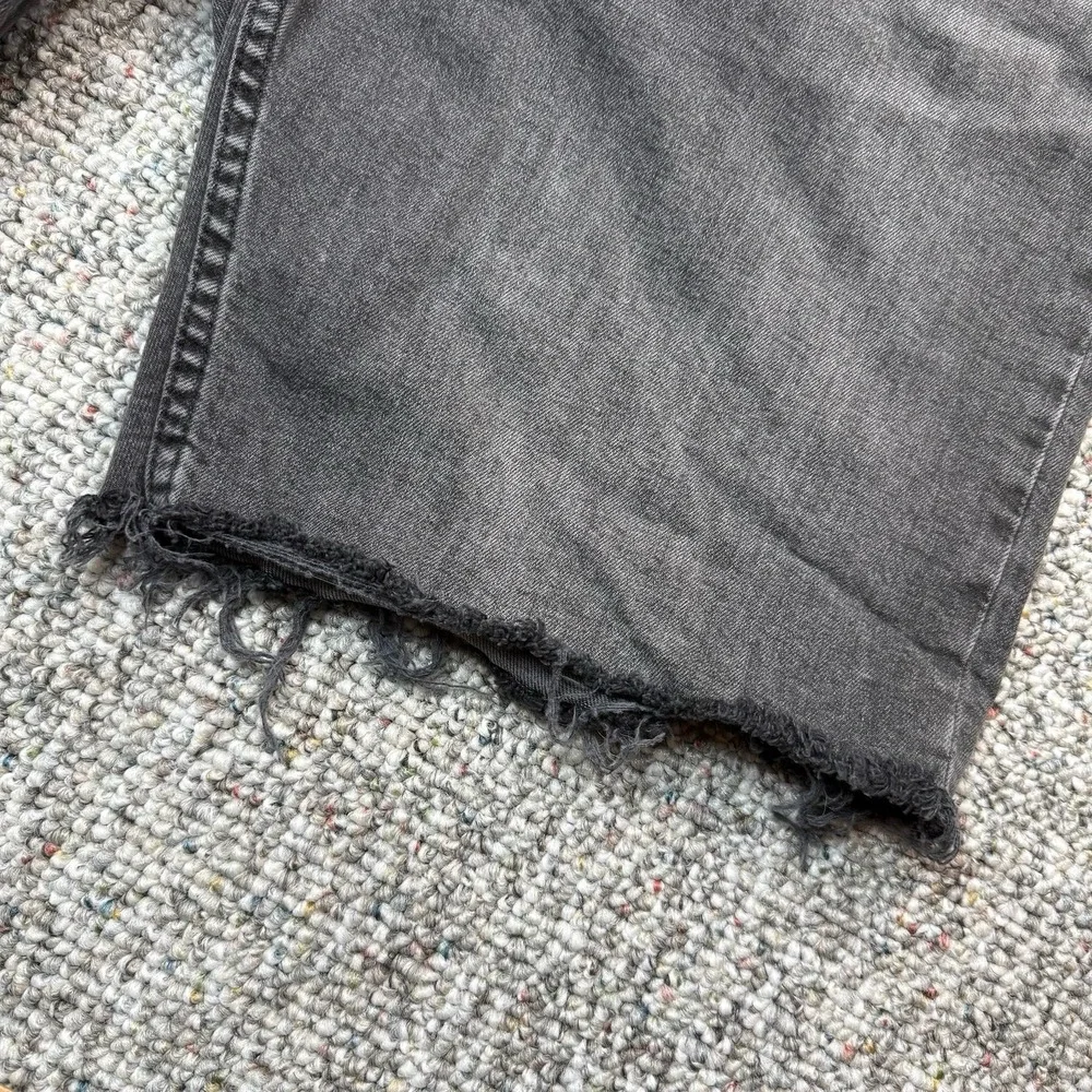 Levi's 405 Shorts Mens Size 40 Stretch Casual Denim Cut Off Jorts Black